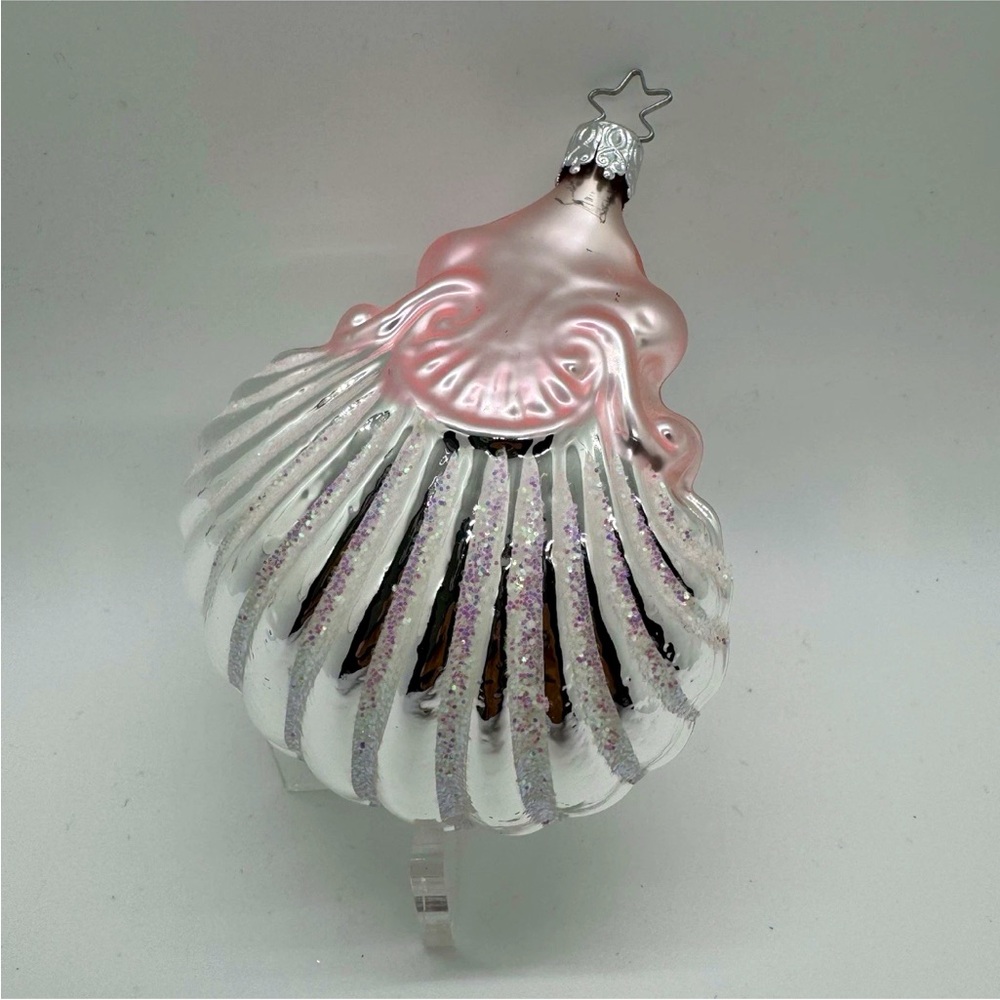 Vintage West Germany Glass Oyster Shell Fan Christmas Ornament Pink Silver 4.5”